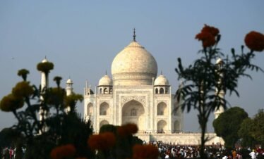 2 Days Taj Mahal & Agra Tour from Bangalore