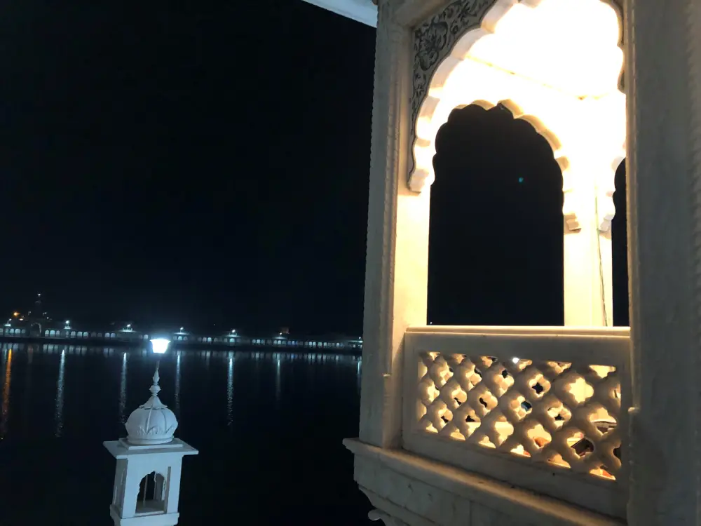 Private Full-Day City Tour of Amritsar visit Golden Temple with Wagah Border