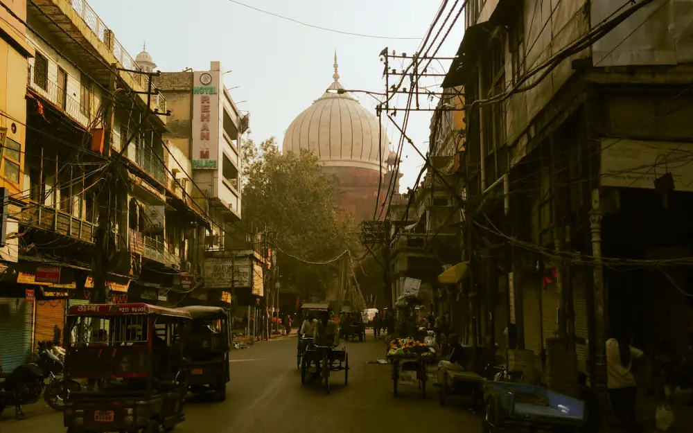 Private Full-Day City Tour of Old and New Delhi with Jama Masjid