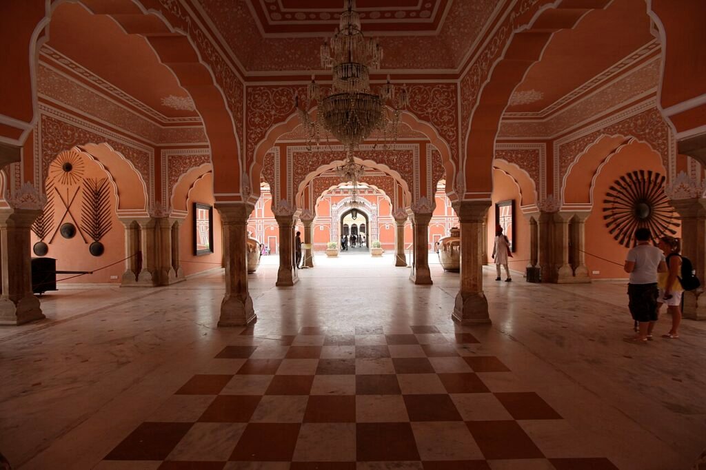 1280px Jaipur city palace interior